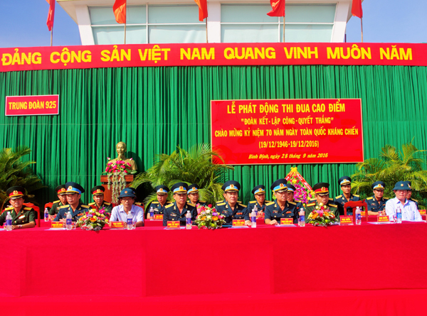 Trung đoàn 925 tổ chức phát động thi đua chào mừng kỷ niệm 70 năm ngày Toàn quốc kháng chiến