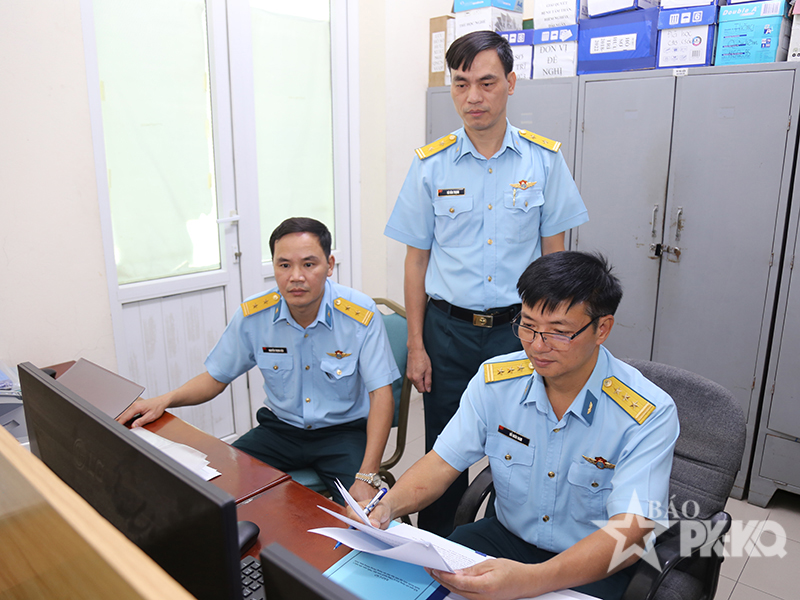 Quân chủng Phòng không-Không quân kiểm tra kết quả xây dựng đơn vị vững mạnh toàn diện “mẫu mực, tiêu biểu” năm 2026 tại Sư đoàn 361