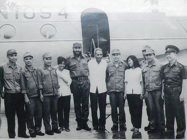 Chuyến bay phục vụ Chủ tịch Cu Ba - Fidel Catro