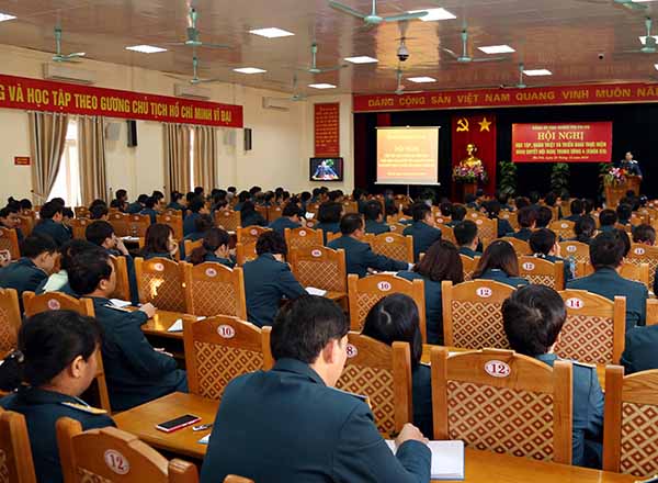 Đảng ủy Cục Chính trị tổ chức Hội nghị học tập, quán triệt và triển khai thực hiện Nghị quyết Hội nghị Trung ương 4 (Khóa XII)