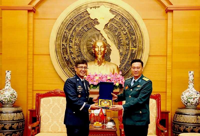 Hội nghị Tham vấn Không quân lần thứ nhất giữa Không quân Việt Nam và Không quân Philippines