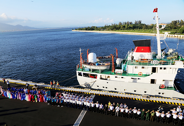129 cá nhân được tặng Kỷ niệm chương “Vì sự nghiệp bảo vệ chủ quyền biển, đảo” và Huy hiệu 