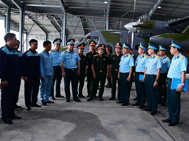bo-quoc-phong-kiem-tra-cong-tac-ky-thuat-phuc-vu-nhiem-vu-a80-tai-cac-don-vi-khong-quan-thuoc-quan-chung-pk-kq