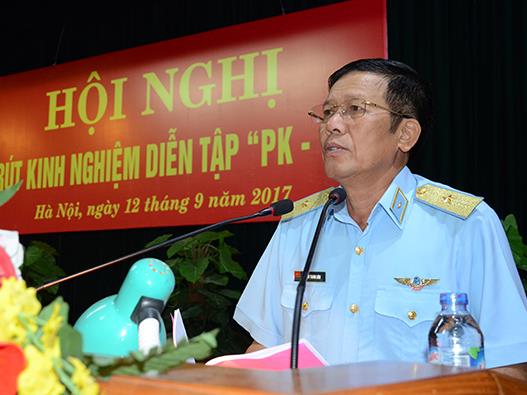 cuc-chinh-tri-quan-chung-pk-kq-to-chuc-rut-kinh-nghiem-dien-tap-chi-huy-tham-muu-mot-ben-ba-cap-tren-ban-do-co-mot-phan-thuc-binh