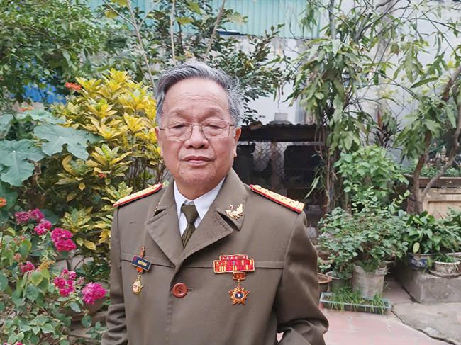 dai-thang-mua-xuan-nam-1975-va-mui-tien-cong-cua-phat-thanh-binh-dich-van