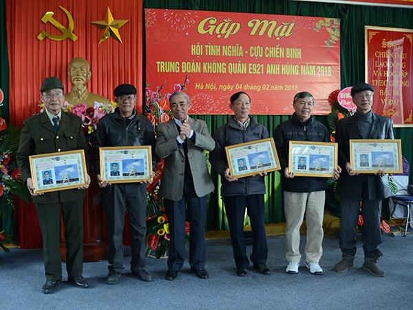 gap-mat-hoi-tinh-nghia-cuu-chien-binh-trung-doan-921