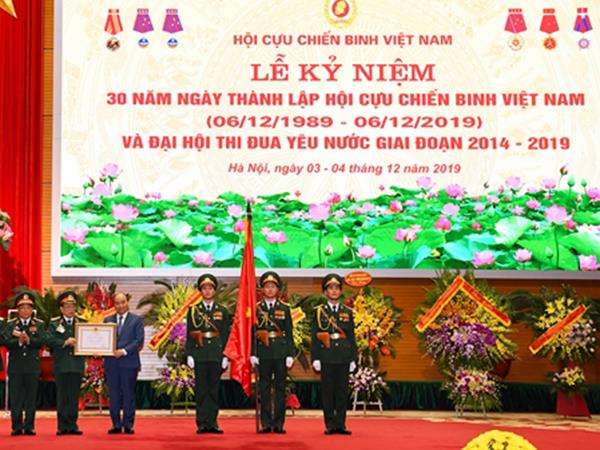 hoi-cuu-chien-binh-viet-nam-ky-niem-30-nam-ngay-thanh-lap-va-don-nhan-huan-chuong-lao-dong-hang-nhat