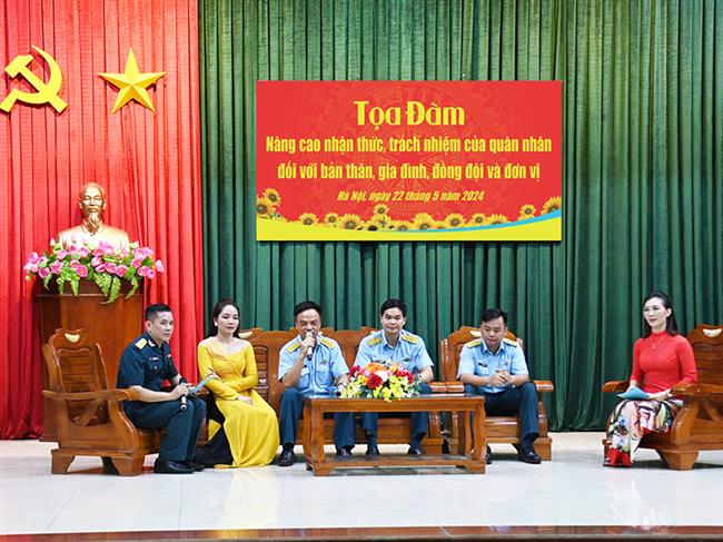 kho-k332-cuc-ky-thuat-pk-kq-to-chuc-toa-dam-“nang-cao-nhan-thuc-trach-nhiem-cua-quan-nhan-doi-voi-ban-than-gia-dinh-dong-doi-va-don-vi”