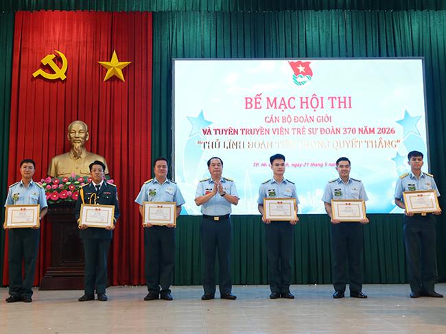 khoi-day-nhiet-huyet-cong-hien-cua-tuoi-tre-su-doan-370