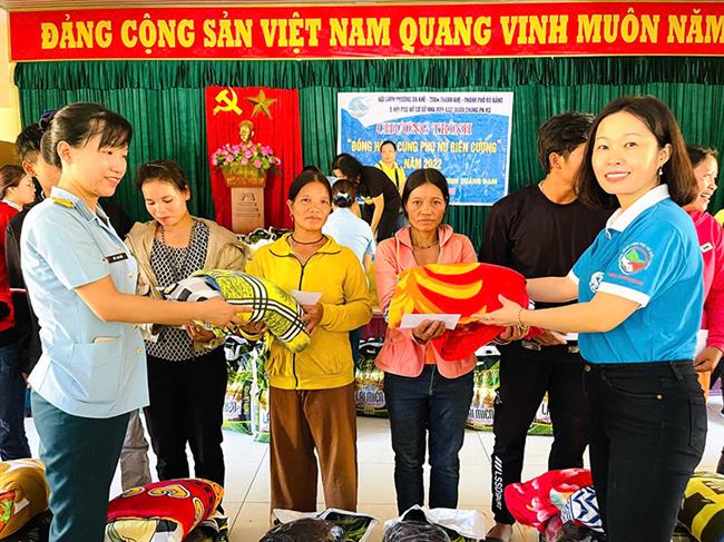 nang-dong-sang-tao-trach-nhiem-voi-cong-dong-xa-hoi