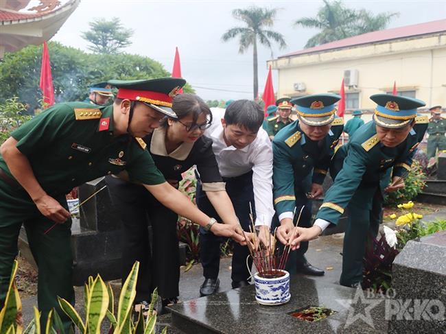 nha-may-a31-phoi-hop-tham-gia-chien-dich-500-ngay-dem-tim-kiem-quy-tap-hai-cot-liet-si-tai-xa-hoa-phu-tp-ha-noi
