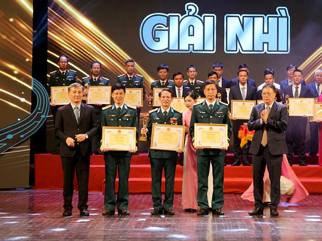 nha-may-z119-quan-chung-phong-khong-khong-quan-dat-giai-nhi-giai-thuong-sang-tao-khoa-hoc-cong-nghe-viet-nam-nam-2024