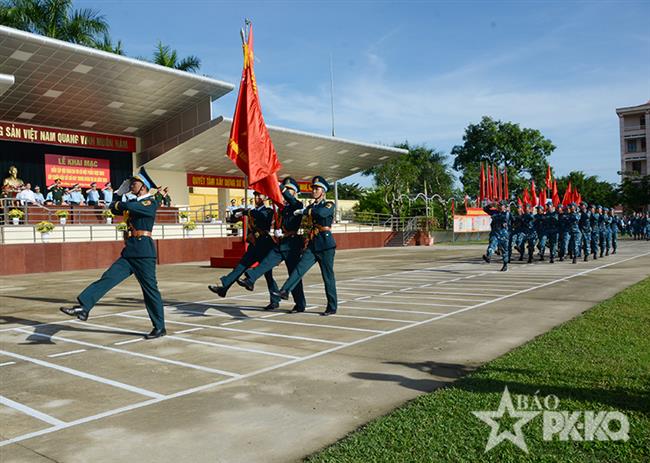 quan-chung-phong-khong-khong-quan-to-chuc-dien-tap-hoi-thao-chi-huy-tham-muu-co-mot-phan-thuc-binh-kip-chien-dau-so-chi-huy-trung-doan-ra-da