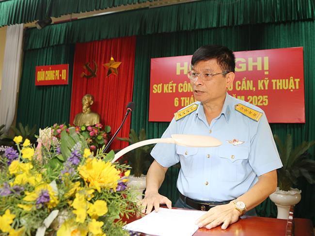 quan-chung-phong-khong-khong-quan-to-chuc-hoi-nghi-so-ket-cong-tac-hau-can-ky-thuat-6-thang-dau-nam-2025