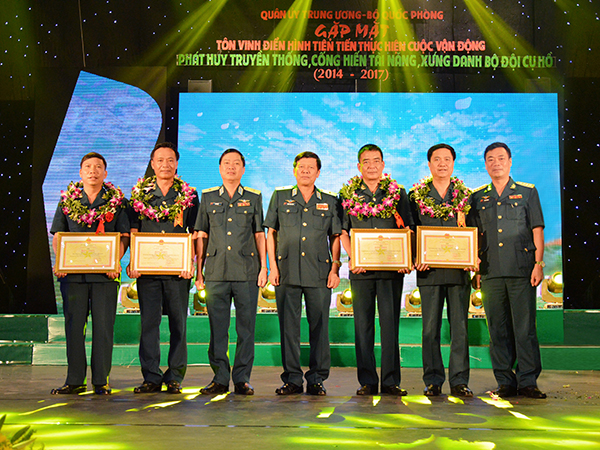 quan-chung-pk-kq-co-4-ca-nhan-duoc-ton-vinh-trong-thuc-hien-cuoc-van-dong-phat-huy-truyen-thong-cong-hien-tai-nang-xung-danh-bo-doi-cu-ho