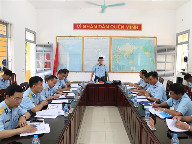 quan-chung-phong-khong-khong-quan-kiem-tra-cong-tac-to-chuc-huan-luyen-luc-luong-tham-gia-dieu-binh-ky-niem-80-nam-ngay-thanh-lap-quan-doi-nhan-dan-viet-nam