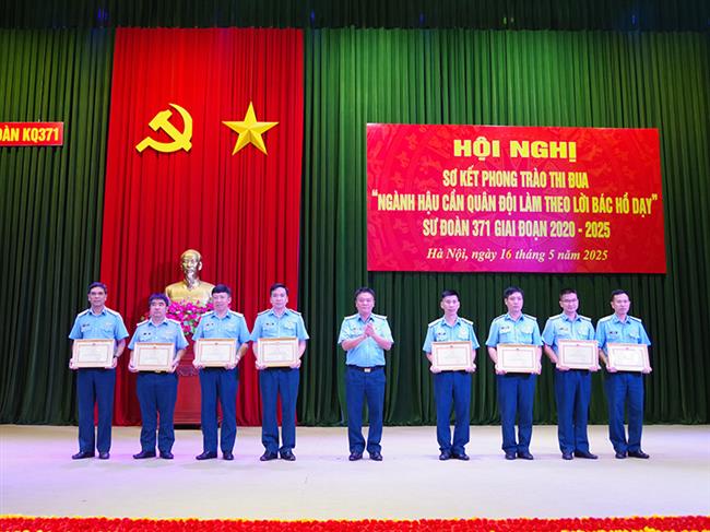 su-doan-371-so-ket-phong-trao-thi-dua-“nganh-hau-can-quan-doi-lam-theo-loi-bac-ho-day”