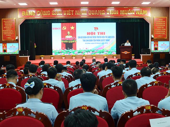 su-doan-372-to-chuc-hoi-thi-can-bo-doan-gioi-va-tuyen-truyen-vien-tre-nam-2026