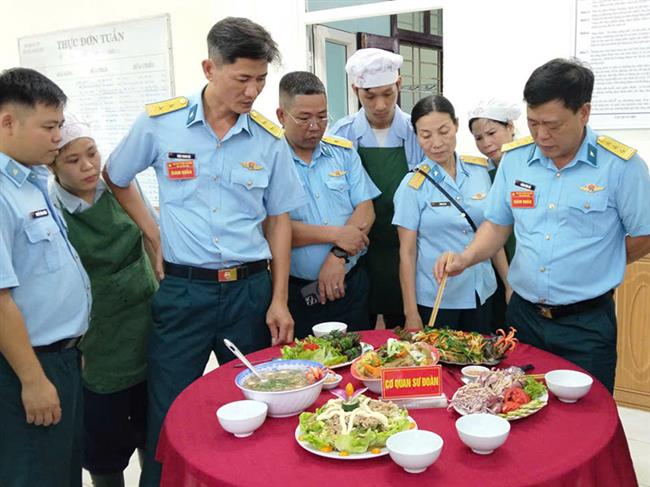 su-doan-375-to-chuc-hoi-thi-ky-thuat-che-bien-va-nau-an-gioi-nam-2026