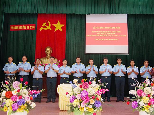 trung-doan-274-phat-dong-thi-dua-cao-diem