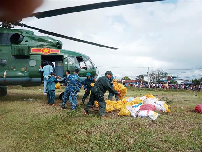 trung-doan-930-su-doan-372-dong-hanh-cung-dan-chong-giac-thien-tai