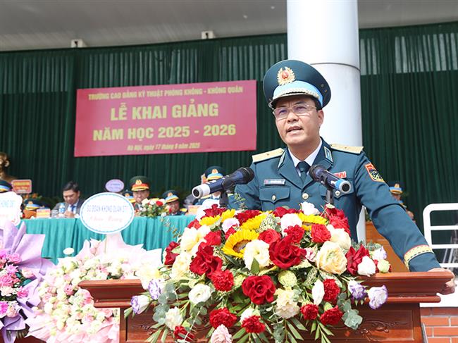 truong-cao-dang-ky-thuat-phong-khong-khong-quan-to-chuc-le-khai-giang-nam-hoc-2025-2026