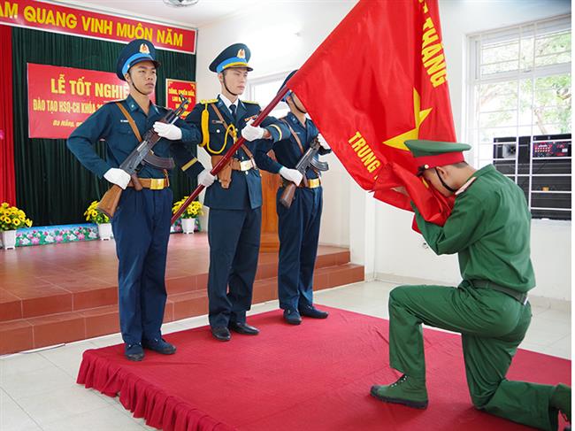 truong-cao-dang-ky-thuat-phong-khong-khong-quan-to-chuc-le-tot-nghiep-khoa-dao-tao-ha-sy-quan-chi-huy-nam-2025