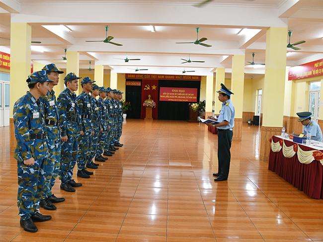 be-mac-dien-tap-chi-huy-tham-muu-kip-chien-dau-so-chi-huy-trung-doan-tieu-doan-phao-phong-khong-zsu-23-4m-ten-lua-tam-thap-nam-2025