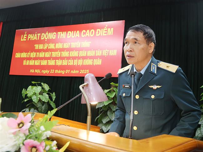 cuc-chinh-tri-quan-chung-phong-khong-khong-quan-phat-dong-thi-dua-cao-diem-“thi-dua-lap-cong-mung-ngay-truyen-thong”