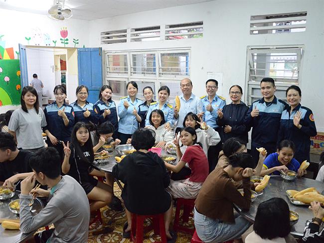 nghia-tinh-cua-“linh-tho-a32”