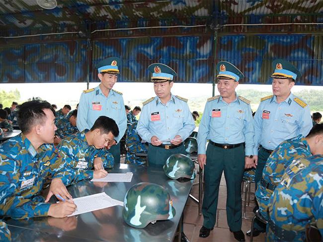 quan-chung-pk-kq-khai-mac-dien-tap-vong-tong-hop-phan-doi-hoa-luc-ten-lua-phong-khong-phao-phong-khong-zsu-23-nam-2025