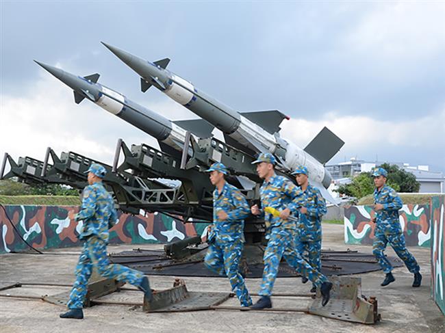 trung-doan-282-“60-canh-giu-bau-troi-to-quoc”