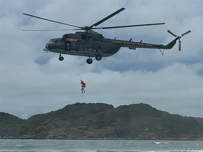 trung-doan-930-hoan-thanh-xuat-sac-nhiem-vu-dien-tap-tim-kiem-cuu-nan-tren-bien