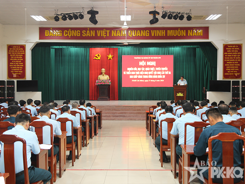 Đảng ủy Sư đoàn 370 tổ chức Hội nghị Nghiên cứu, học tập, quán triệt và triển khai thực hiện Nghị quyết Hội nghị lần thứ Ba Ban Chấp hành Trung ương Đảng khóa XIV