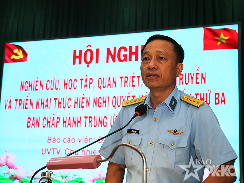 Đảng ủy Sư đoàn 370 tổ chức Hội nghị Nghiên cứu, học tập, quán triệt và triển khai thực hiện Nghị quyết Hội nghị lần thứ Ba Ban Chấp hành Trung ương Đảng khóa XIV