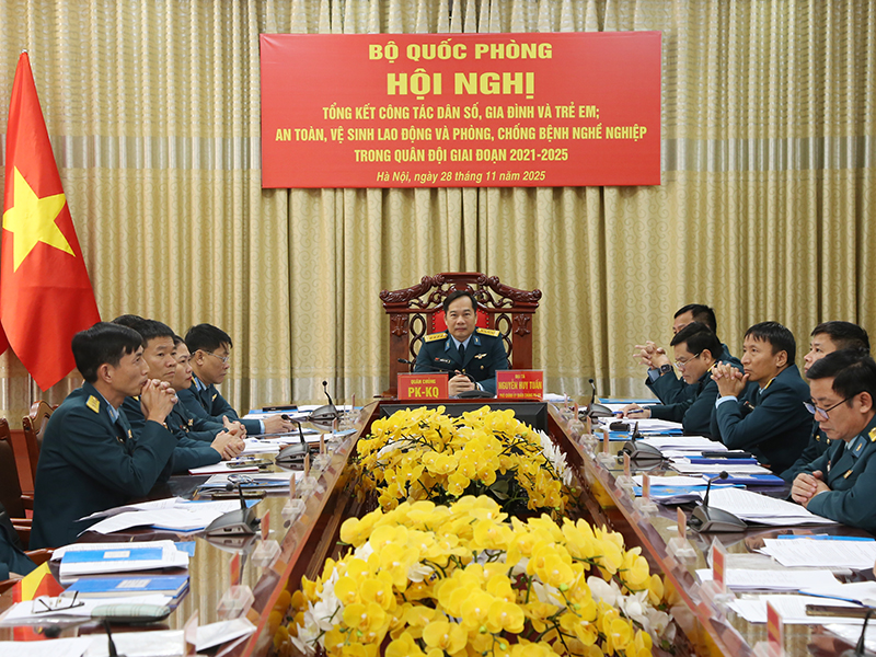 Bộ Quốc ph&ograve;ng tổng kết c&ocirc;ng t&aacute;c D&acirc;n số, gia đ&igrave;nh v&agrave; Trẻ em; an to&agrave;n, vệ sinh lao động v&agrave; ph&ograve;ng, chống bệnh nghề nghiệp trong Qu&acirc;n đội giai đoạn 2021 - 2025