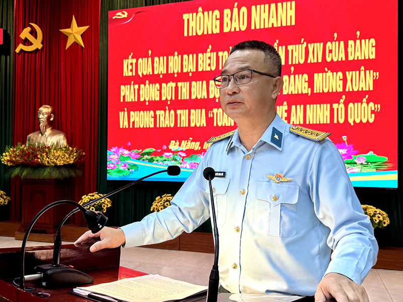 Sư đo&agrave;n 375 th&ocirc;ng b&aacute;o nhanh kết quả Đại hội đại biểu to&agrave;n quốc lần thứ XIV của Đảng v&agrave; ph&aacute;t động đợt thi đua đột k&iacute;ch &ldquo;Mừng Đảng, Mừng Xu&acirc;n&rdquo;