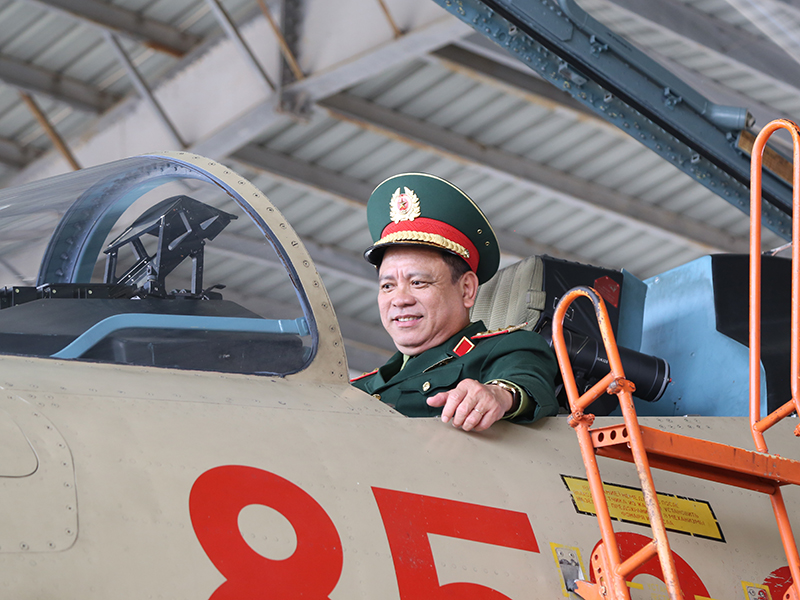 Thượng tướng Nguyễn Trường Thắng - Thứ trưởng Bộ Quốc ph&ograve;ng dự Lễ ra qu&acirc;n huấn luyện năm 2026 tại Trung đo&agrave;n 927