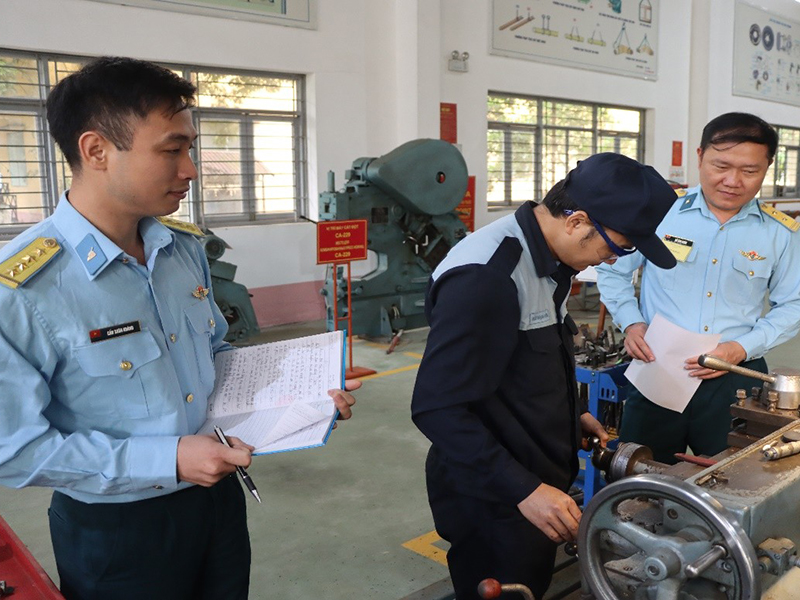 Nh&agrave; m&aacute;y A31 tổ chức kiểm tra, đ&aacute;nh gi&aacute; tr&igrave;nh độ kỹ năng nghề nh&acirc;n vi&ecirc;n kỹ thuật năm 2026