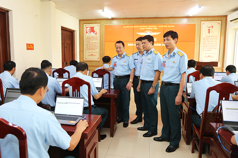 Quân chủng Phòng không - Không quân tổ chức Khai mạc hội thi Báo cáo viên giỏi năm 2026