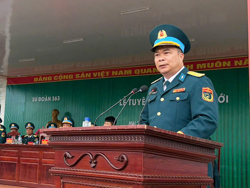C&aacute;c đơn vị trong Qu&acirc;n chủng Ph&ograve;ng kh&ocirc;ng-Kh&ocirc;ng qu&acirc;n tổ chức Lễ tuy&ecirc;n thệ chiến sĩ mới năm 2026