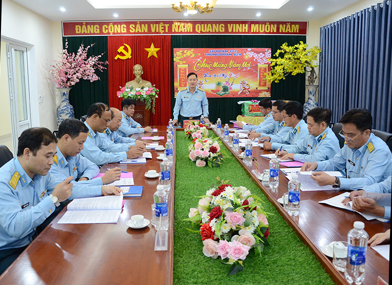 Quân chủng Phòng không - Không quân kiểm tra sẵn sàng chiến đấu và công tác tổ chức Tết Nguyên đán Bính Ngọ - 2026 các đơn vị ở khu vực Miền Trung