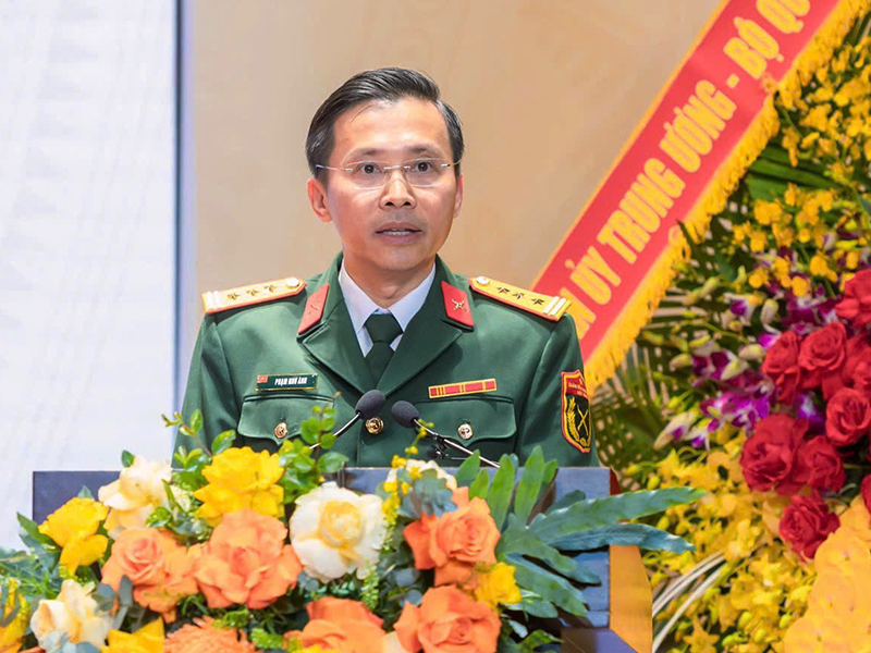 MB đ&oacute;n nhận Hu&acirc;n chương Lao động Hạng Ba