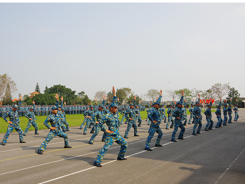 C&aacute;c đơn vị trong Qu&acirc;n chủng Ph&ograve;ng kh&ocirc;ng - Kh&ocirc;ng qu&acirc;n tổ chức Lễ ra qu&acirc;n huấn luyện năm 2026