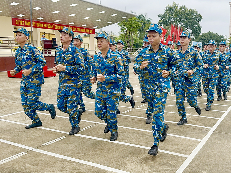 Khối cơ quan c&aacute;c sư đo&agrave;n trong Qu&acirc;n chủng PK-KQ tổ chức Lễ ra qu&acirc;n huấn luyện năm 2026