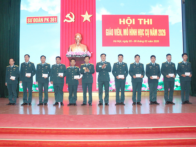 Sư đo&agrave;n 361 tổ chức Hội thi gi&aacute;o vi&ecirc;n, m&ocirc; h&igrave;nh học cụ năm 2026