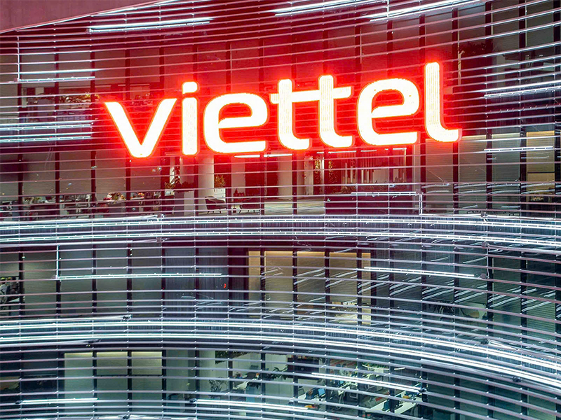 Viettel thu về kỷ lục 220 nghìn tỷ năm 2025