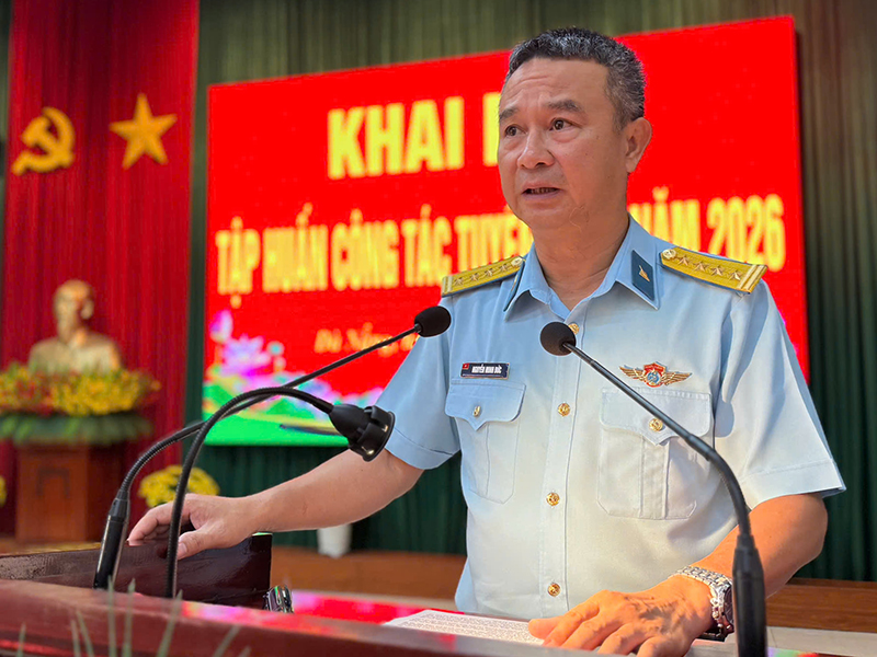 Sư đo&agrave;n 375 tập huấn c&ocirc;ng t&aacute;c tuy&ecirc;n huấn năm 2026