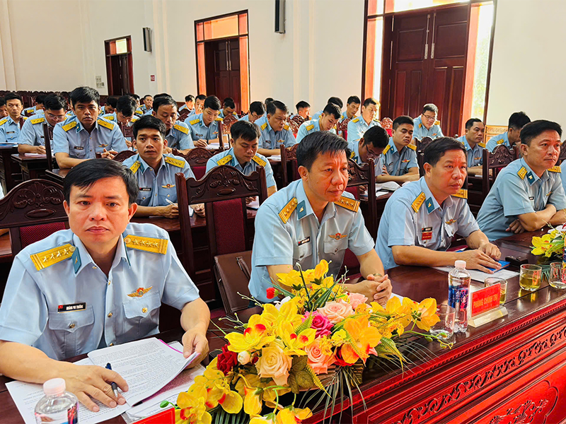 Sư đo&agrave;n 375 tập huấn c&ocirc;ng t&aacute;c tuy&ecirc;n huấn năm 2026