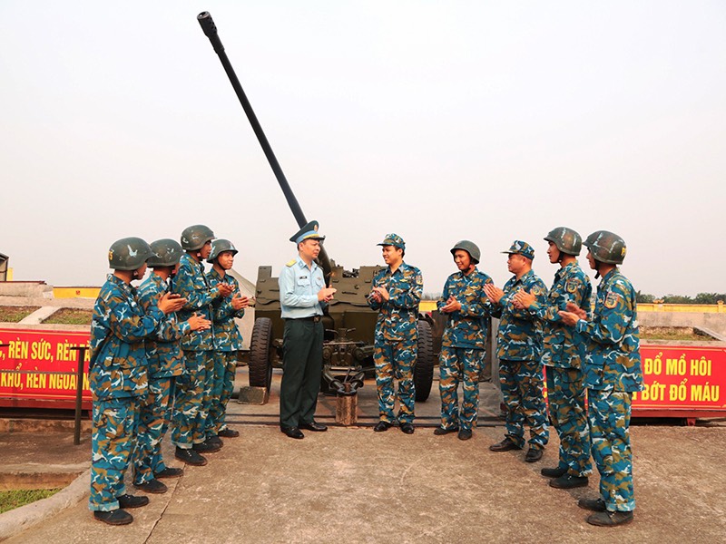 Viết tiếp bản h&ugrave;ng ca Đo&agrave;n Hồng Lĩnh anh h&ugrave;ng